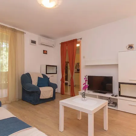 Ljubica Apartament Pula